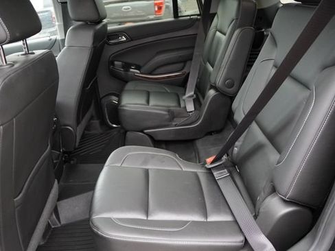 Used 2019 Chevrolet Tahoe LT AWD/4WD image 18