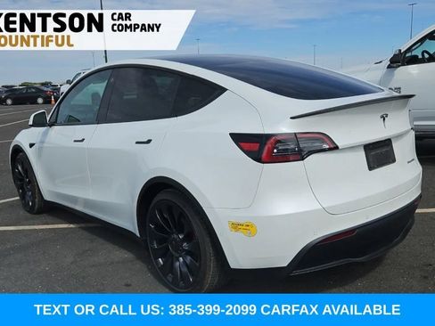 Used 2022 Tesla Model Y Performance AWD/4WD image 3