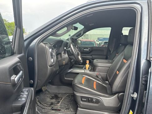 Used 2021 GMC Sierra 1500 AT4 w/ AT4 Value Package AWD/4WD image 9