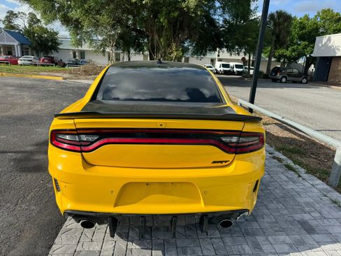 Used 2020 Dodge Charger Scat Pack image 5