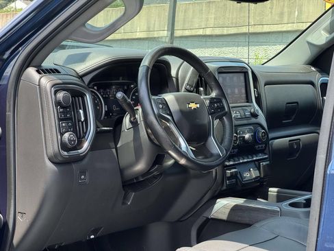 Used 2019 Chevrolet Silverado 1500 LTZ w/ LTZ Plus Package AWD/4WD image 12