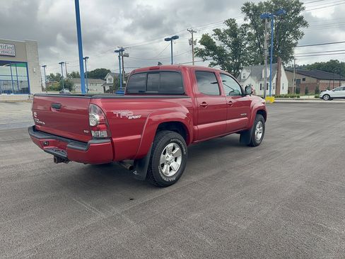Used 2012 Toyota Tacoma 4x4 Double Cab w/ TRD Sport Pkg image 7
