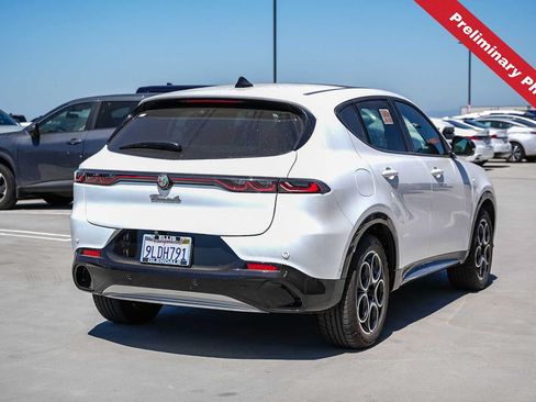 Used 2024 Alfa Romeo Tonale Ti w/ Active Assist Package AWD/4WD image 6