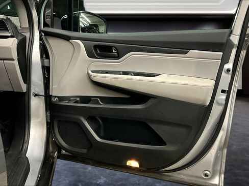 Used 2024 Honda Odyssey EX-L image 29