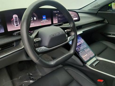 Used 2025 Lucid Air Pure RWD image 20