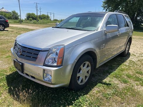 Used 2004 Cadillac SRX w/ Preferred Equipment Group AWD/4WD image 11