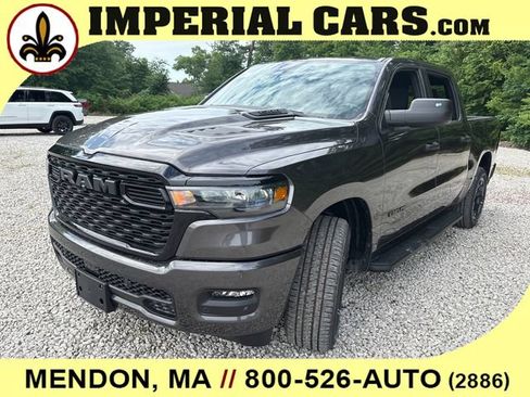 New 2026 RAM 1500 Express AWD/4WD image 5