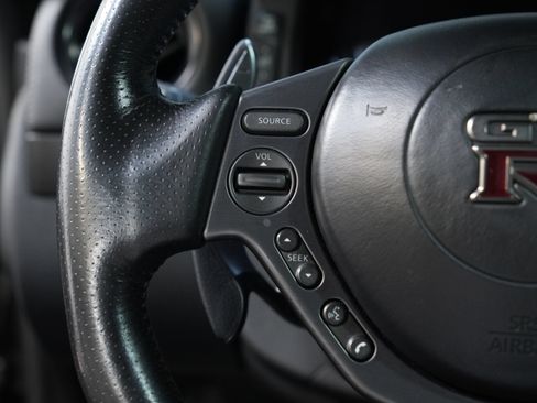 Used 2015 Nissan GT-R Black Edition AWD/4WD image 34