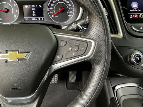 Used 2023 Chevrolet Malibu LT FWD image 12