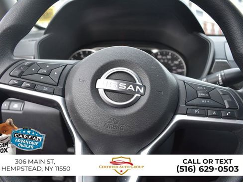 Used 2025 Nissan Altima 2.5 SV image 14