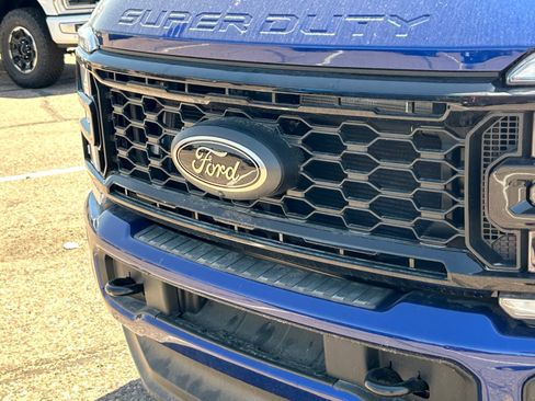 New 2026 Ford F350 Lariat w/ Black Appearance Package AWD/4WD image 23