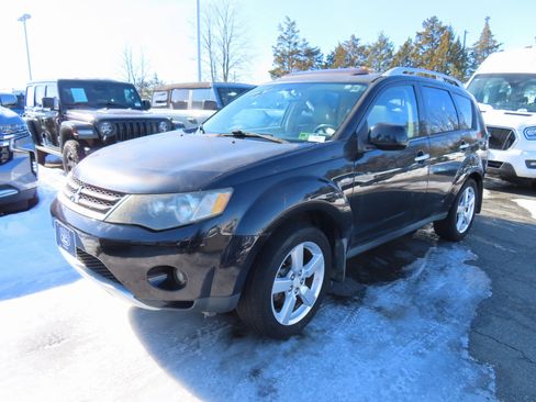 Used 2007 Mitsubishi Outlander XLS image 3