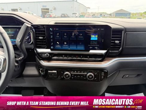 Used 2026 Chevrolet Silverado 2500 LT AWD/4WD image 15