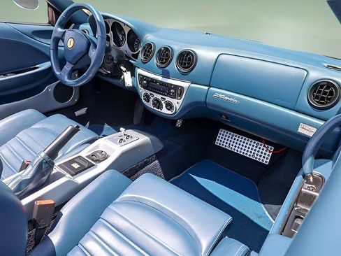 Used 2005 Ferrari 360 Spider image 27