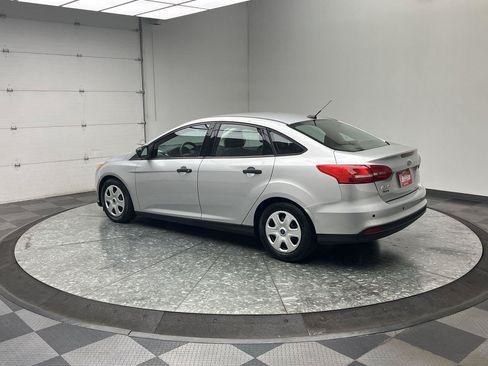 Used 2016 Ford Focus S FWD image 2