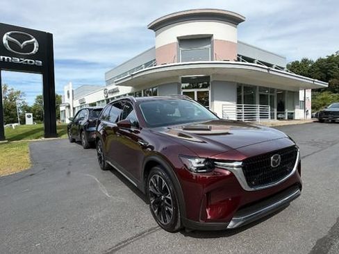 Used 2024 MAZDA CX-90 Plug-In Hybrid w/ Premium Pkg AWD/4WD image 3