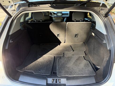 Used 2022 Lincoln Corsair Reserve w/ Elements Package image 17