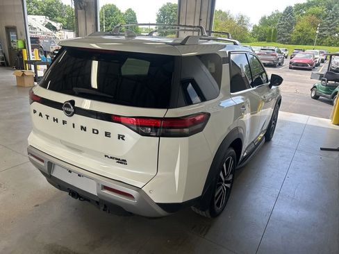 Used 2024 Nissan Pathfinder Platinum AWD/4WD image 7