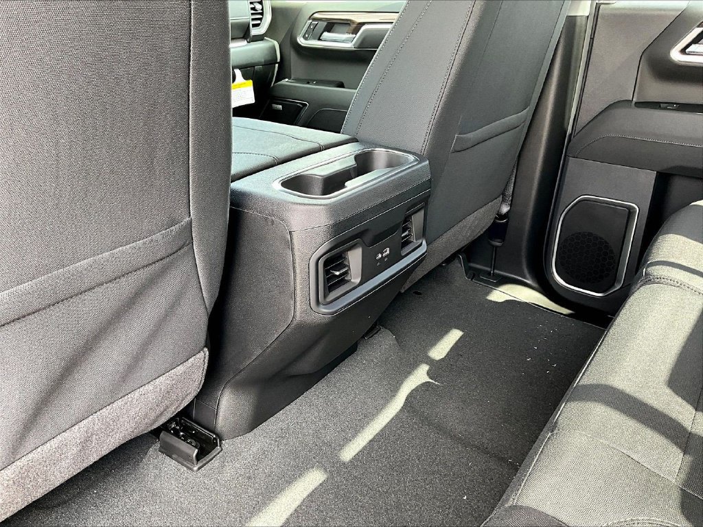 New 2026 Chevrolet Silverado 1500 RST AWD/4WD image 13