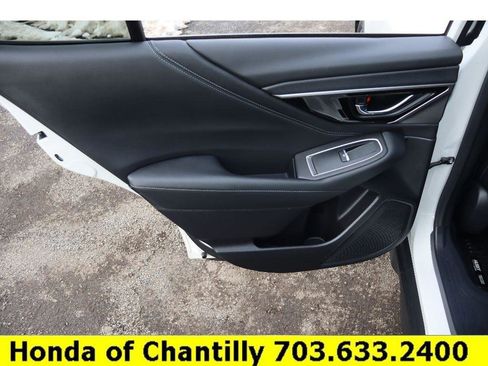 Used 2020 Subaru Outback Limited image 27