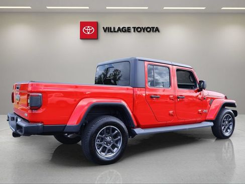 Used 2020 Jeep Gladiator Overland AWD/4WD image 5