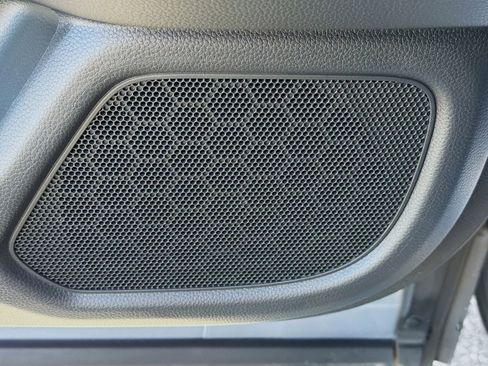 Used 2023 Honda Pilot Sport image 24