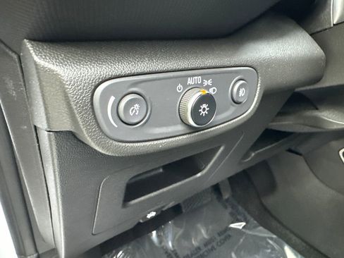 Used 2023 Chevrolet TrailBlazer LT w/ Convenience Package FWD image 55