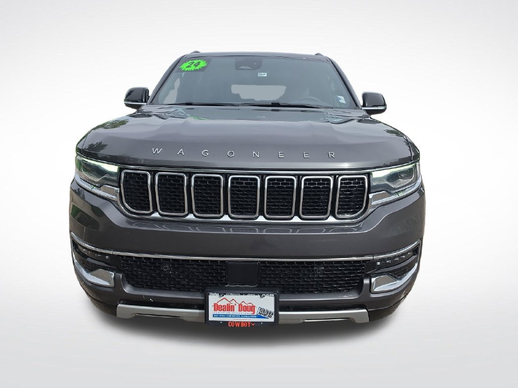 Used 2024 Jeep Wagoneer L Series II w/ Flexible Seating Group AWD/4WD image 10