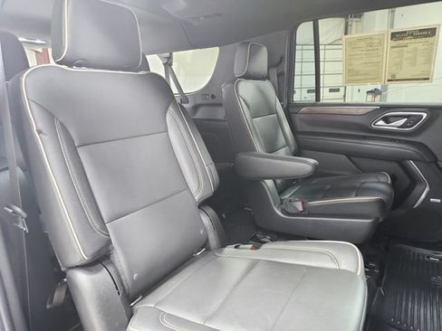 Used 2021 Chevrolet Suburban Premier w/ Premium Package AWD/4WD image 53