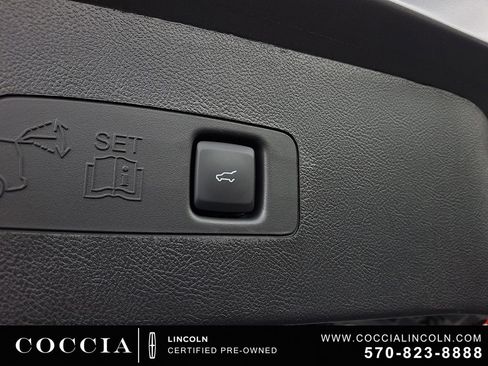 Certified 2024 Lincoln Corsair Reserve w/ Equipment Group 201A AWD/4WD image 28