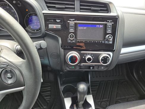 Used 2019 Honda Fit LX image 23