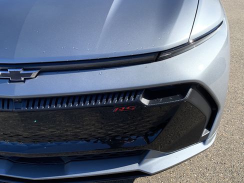 New 2026 Chevrolet Equinox EV RS FWD image 6