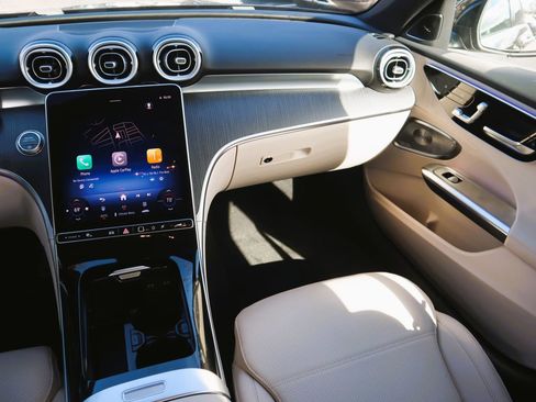 Used 2026 Mercedes-Benz C 300 Sedan image 11