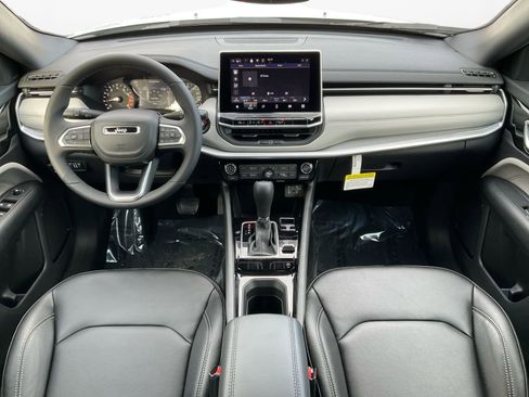 New 2026 Jeep Compass Limited AWD/4WD image 10