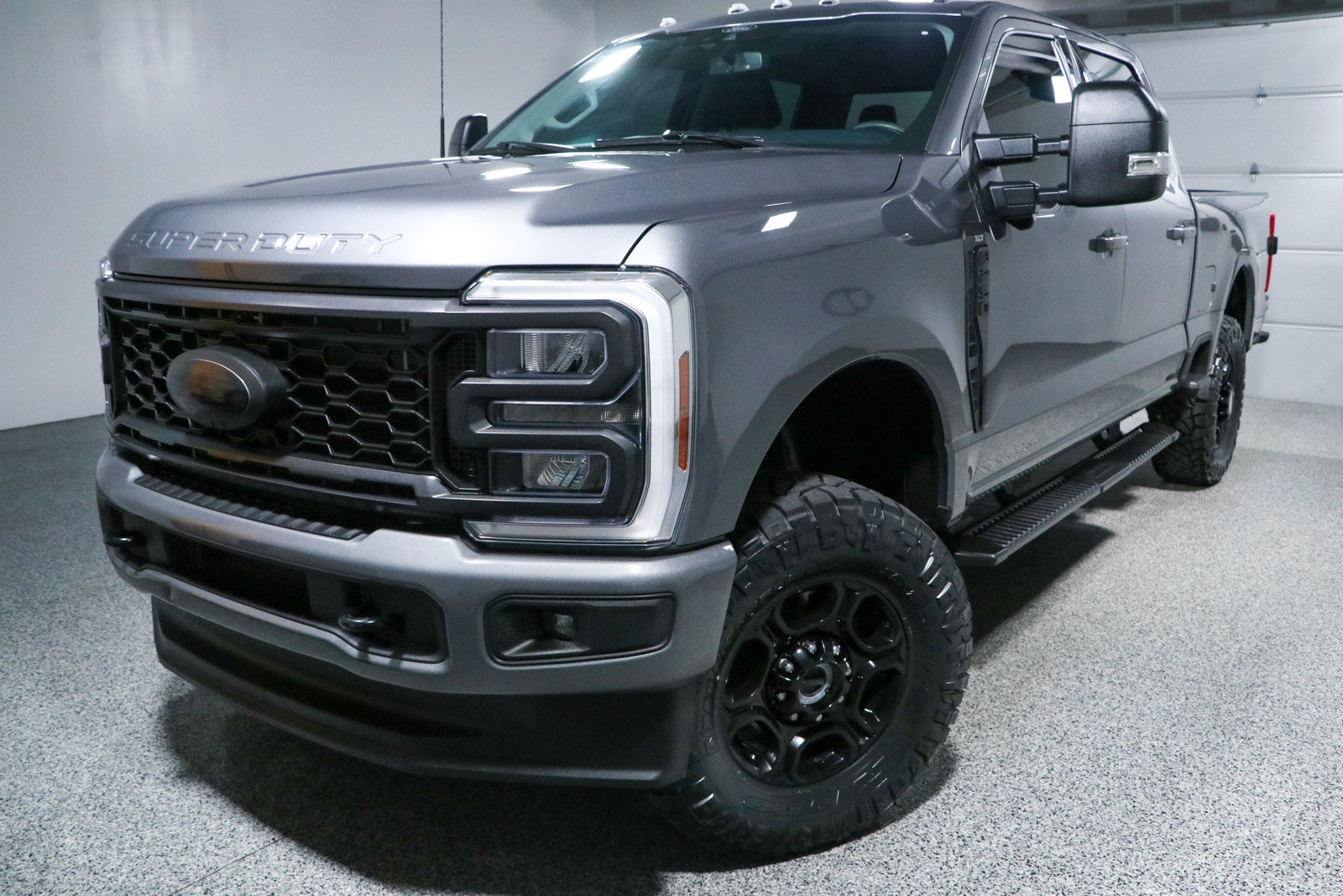 Used 2024 Ford F250 XLT w/ XLT Premium Package AWD/4WD image 31