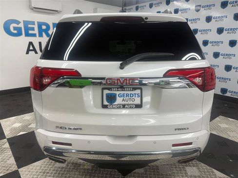 Used 2019 GMC Acadia Denali w/ Technology Package AWD/4WD image 5