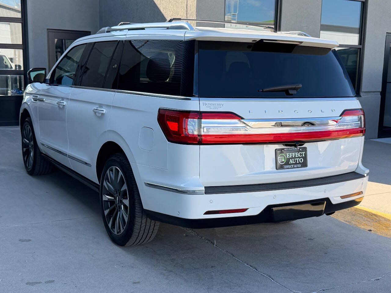 Used 2021 Lincoln Navigator Reserve w/ Luxury Package AWD/4WD image 10