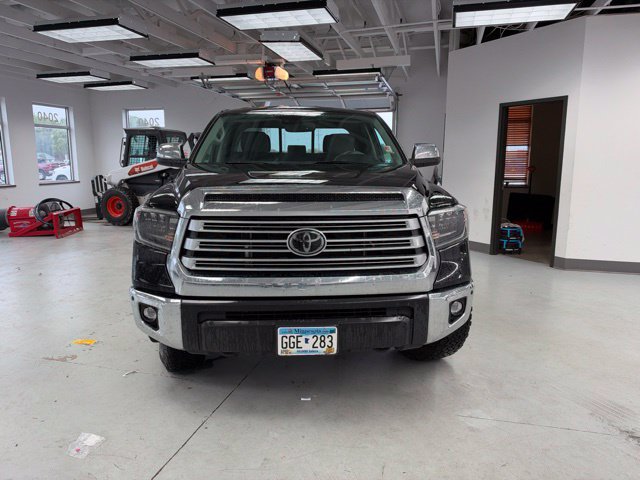 Used 2021 Toyota Tundra Limited w/ Limited Premium Package AWD/4WD image 2