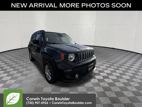 Used 2020 Jeep Renegade Latitude w/ Popular Equipment Group AWD/4WD image 1