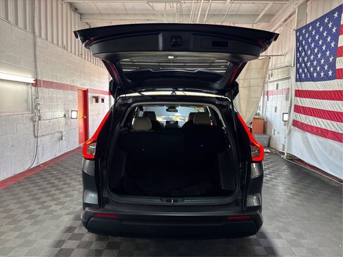 Used 2023 Honda CR-V EX image 12