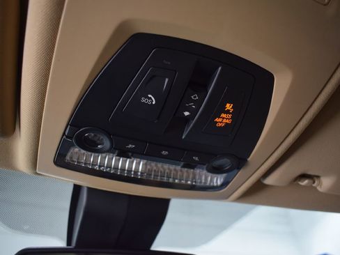 Used 2017 BMW X3 xDrive28i image 28