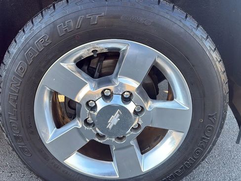 Used 2016 Chevrolet Silverado 2500 LT w/ LT Convenience Package image 13