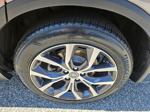 Used 2024 Acura MDX w/ Technology Package FWD image 14