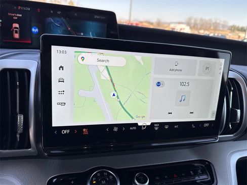 Used 2025 Ford Expedition Active image 27