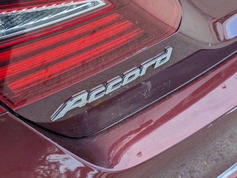 Used 2016 Honda Accord Sport image 15