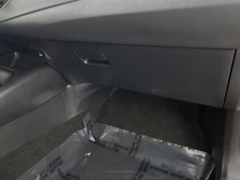 Used 2024 Toyota Corolla LE FWD image 35