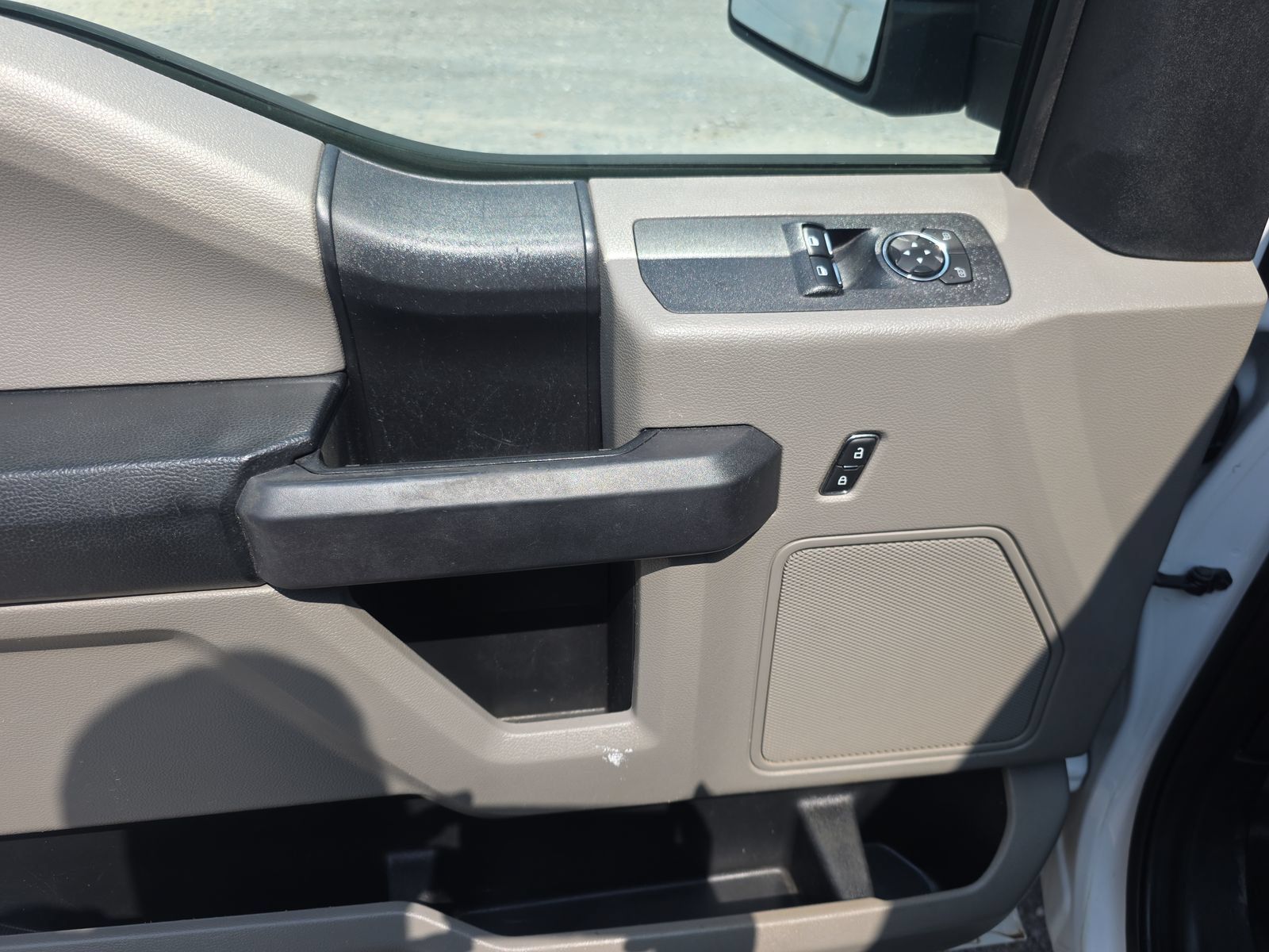 Used 2019 Ford F150 XL w/ Equipment Group 101A Mid RWD image 16