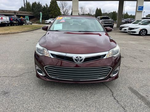 Used 2013 Toyota Avalon image 5