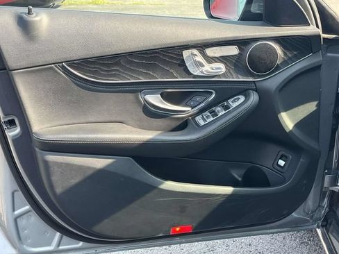 Used 2016 Mercedes-Benz C 300 4MATIC Sedan image 14