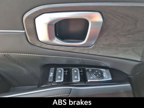 New 2026 Kia Sorento SX image 8